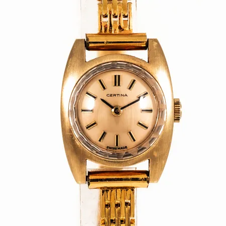 Defekt smyckeur Certina i 14K guld med doubléband. Matterad boett 23,8 x 17,9 mm. Safirglas. Manuellt urverk. Går ej.