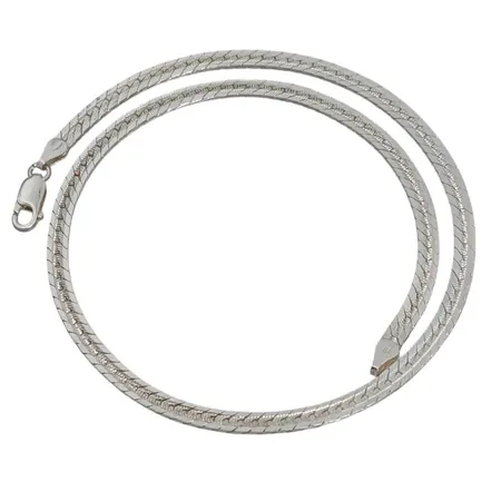 Halskedja, silver 925/1000, längd 42,5 cm, bredd 4,5 mm, tillverkarstämpel CCC Vikt: 15,9 g