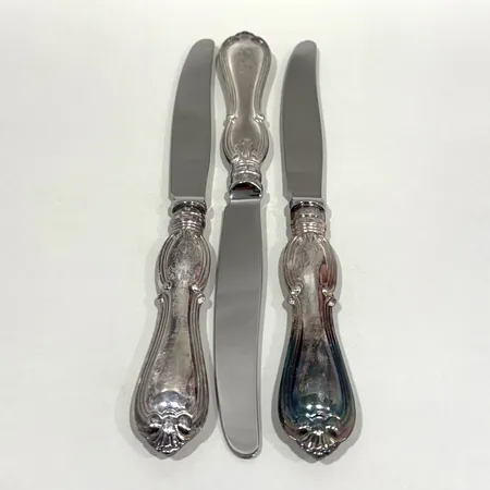 Bordsknivar 3 st, modell Olga, längd: 20,9cm, rostfritt blad, silver 830/1000 Vikt: 250,8 g