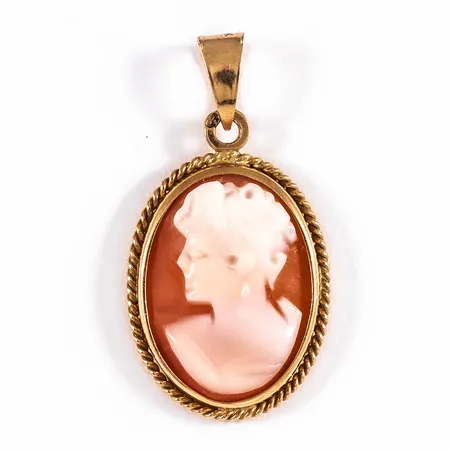 Hänge camé i 18K guld. Det är 30 mm långt inkl. ögla (nött) och väger 2,3g.