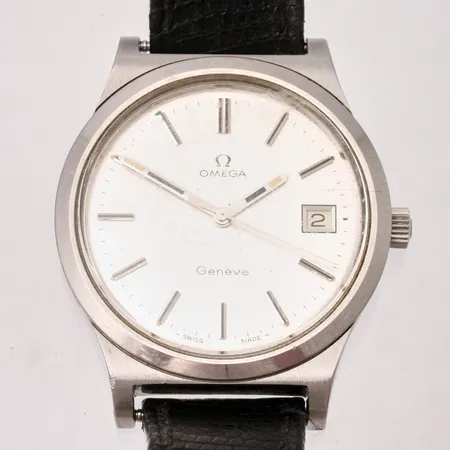 Herrur Omega Genéve, ca Ø36mm, stål, manuell, datum, cal 1030, ref-nr 136.01.02, serie-nr 39083221, läderband. Vikt: 0 g