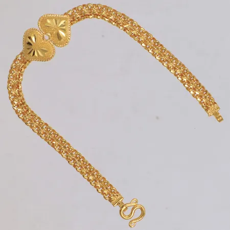 Armband med hjärtan, längd 15,5cm, bredd 4,9-12,3mm, Thailand, ½ baht, 23K Vikt: 7,6 g