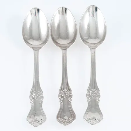 Tre moccaskedar i silver (830/1000) av modellen Olga. Längd 109 mm, vikt 39,0g. 