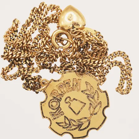 Diverse guld, defekt, gravyr, 18K  Vikt: 8,1 g