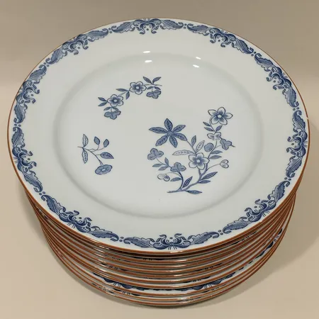 Elva tallrikar Ostindia, formgiven av Anna Lerinder, Rörstrand, Ø24cm, porslin