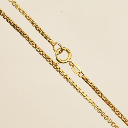 Kedja Venezia, längd 46cm, bredd 0,9mm, 18K  Vikt: 3,3 g