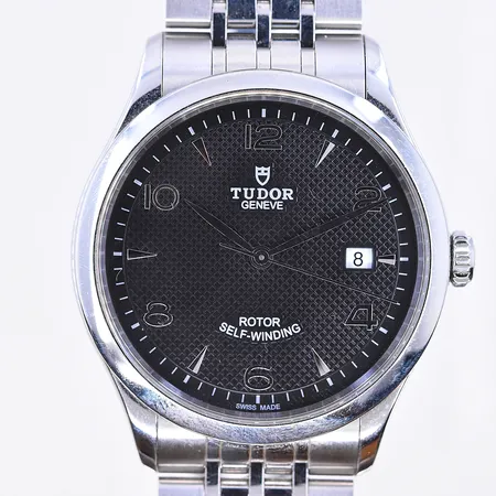 Herrur Tudor, automatisk, datum, Ø40mm, modell nr 91550, serienr L68R693, inköp maj 2023 manual, box, ytterkartong.