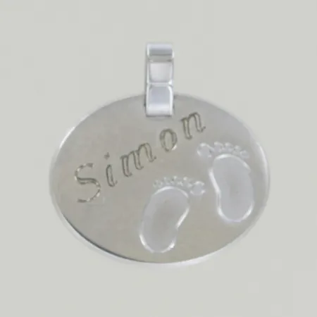 Hänge, längd 2 cm, bredd 2 cm, graverad, silver 925/1000 Vikt: 3,1 g