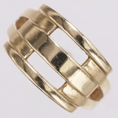 Ring stl 17¼, bredd 2-11mm, behov av omrodiering, 14K  Vikt: 2,2 g