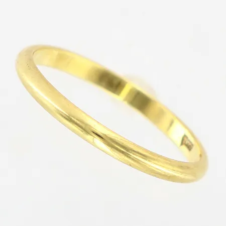 Ring stl 17, bredd: 2,1mm, 14K  Vikt: 1,5 g