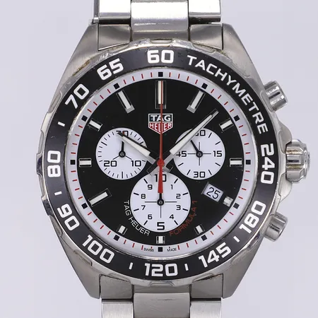 Herrur Tag Heuer Formula 1, Ø43mm, quartz, kronograf, datum, ref CAZ101E, serienummer WAC5398, box och cert, smärre bruksslitage, fungerande vid katalogisering