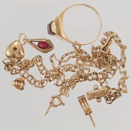 Diverse guld, defekt, 18K 11,5g.