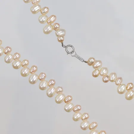 Collier med odlade sötvattenpärlor 42cm bredd ca4-10mm lås i silver 925/1000 Vikt: 22,5 g