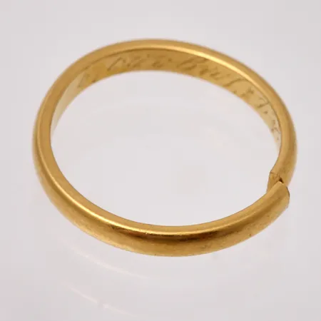 Defekt guld, 23K, vikt 3,42g.