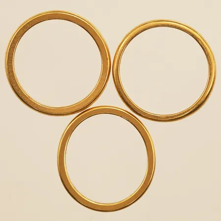 Tre ringar, gravyr, 23K Vikt: 13,6 g