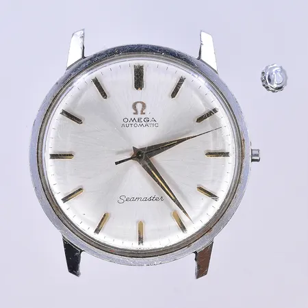 Herrur Omega Seamaster, automat, Ø34 mm, fungerar ej vid testtillfället, stål.