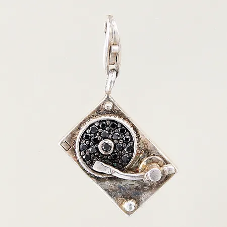 Berlock Grammofon med svarta stenar, Thomas Sabo, längd: 27mm, bredd: 10mm, silver 925/1000 Vikt: 4,7 g