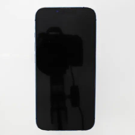 Mobiltelefon Apple iPhone 13, 128 GB, batterihälsa 84%, spricka bak, kantnagg samt övriga nagg, funkar bra, inga övriga tillbehör Skickas med postpaket.