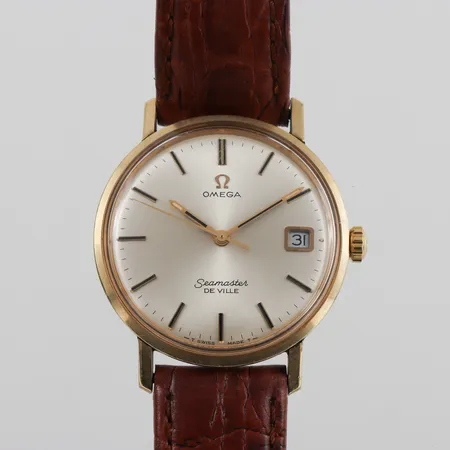 Herrur Omega Seamaster De Ville,stål,gåvogravyr,datum,diameter ca 34.8 mm,tickar igång men ej funktionstestad.