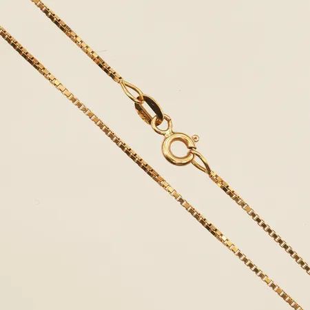 Kedja Venezia, längd 42cm, bredd 1,1mm, 18K  Vikt: 3,3 g