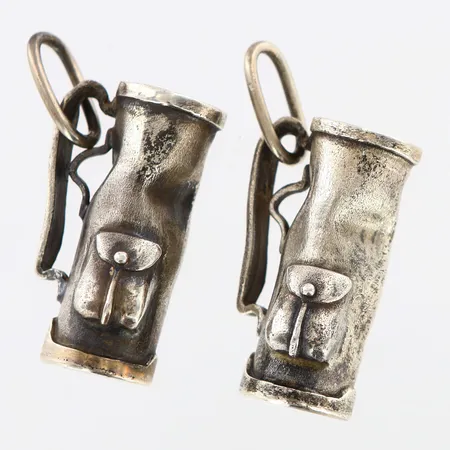 2 hängen golfbagar29mm, bredd: 12mm,  gravyr, Silver 925/1000 Vikt: 23,4 g