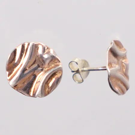 Ett par örhängen bokstav M Ø11,5, silver 925/1000 Vikt: 1,6 g