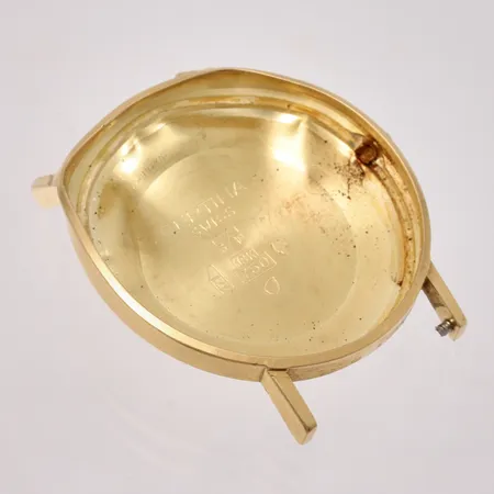 Defekt guld, 18K, vikt 9,94g.