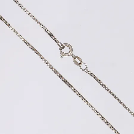 Halskedja Venezia längd 43cm bredd 1mm silver 925/1000 Vikt: 4 g