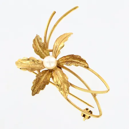 Brosch med odlad pärla, Ø5mm, 25x45mm, 18K  Vikt: 4,3 g