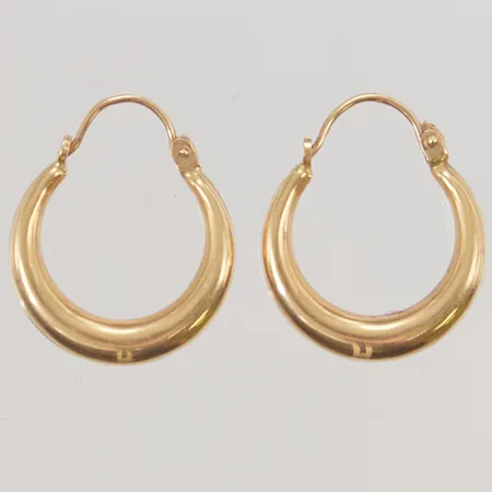 Ett par örhängen 19mm, 18K 1,5g.