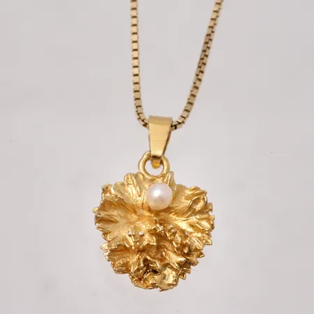 Hänge i förgyllt silver, mått 14,8x23,6mm, Flora Danica, 1st pärla, mått Ø3mm, kedja, 42cm, Venezia, bredd 0,95mm, 925/1000, vikt 4,41g.