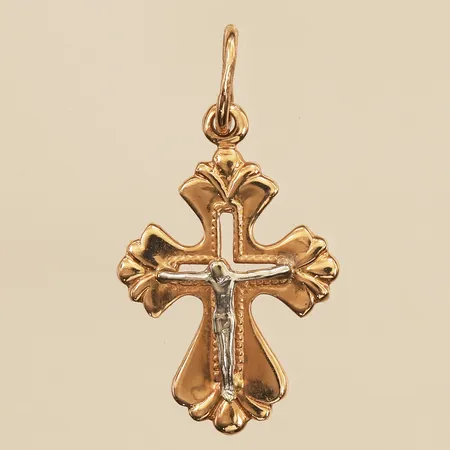 Hänge Krucifix, längd 24mm, bredd 13mm, 14K  Vikt: 1,5 g