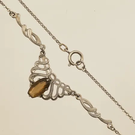 Collier med rökkvarts, längd 43cm, bredd 17,5mm, silver  Vikt: 4,1 g
