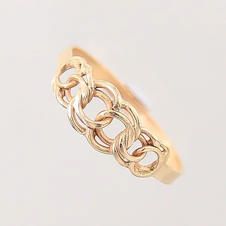 Ring Bismarck, stl 15¾, bredd 2-6mm, 18K  Vikt: 1,1 g