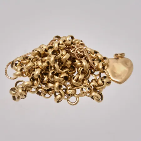 Diverse defekt guld, 18K, vikt 14,84g.