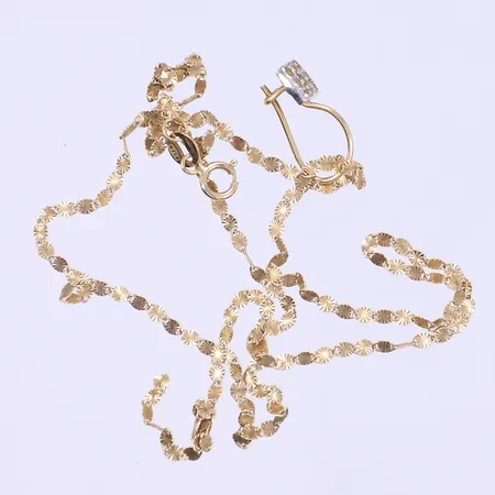 Diverse guld defekt 14K Vikt: 2,1 g