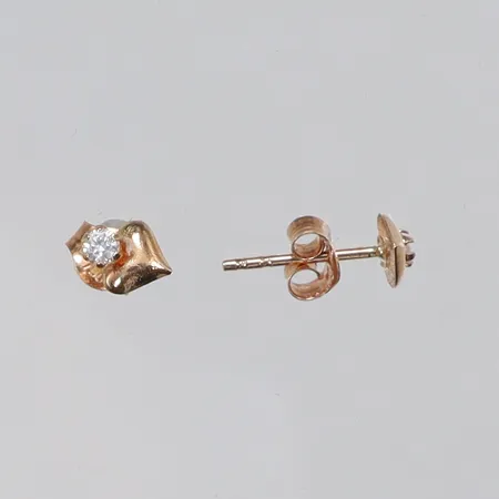 Ett par Örhängen med vita stenar 4x5mm 18K Vikt: 0,4 g