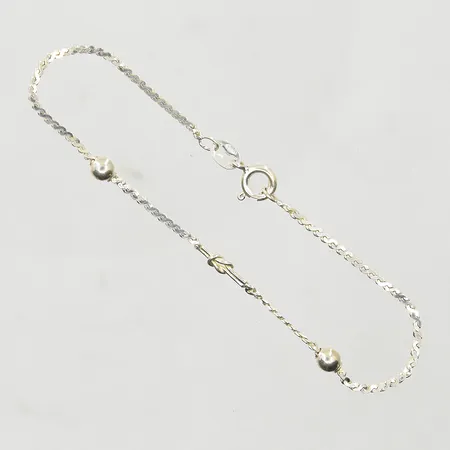 Armband med kulor, längd 17½ cm, länkens bredd 1 mm, 925/1000 silver. Vikt: 1,8 g