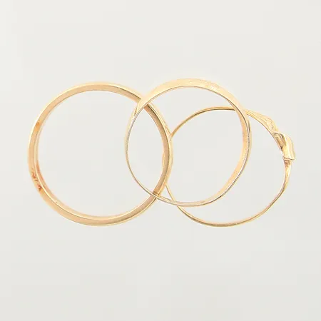 Diverse guldsmycken, skeva, gravyr, 18K Vikt: 5,4 g