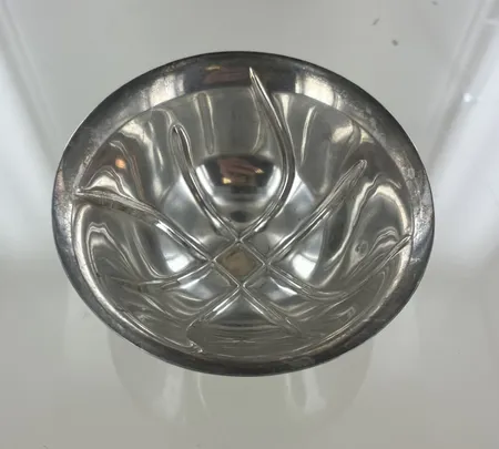 Skål, diam 11 cm, höjd 5 cm, silver 925/1000 Vikt: 87 g