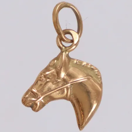 Hänge häst, längd 19mm, bredd 11,8mm, 18K  Vikt: 0,7 g