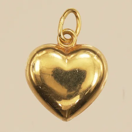 Hänge hjärta, längd 15mm inkl ögla, bredd 10,5mm, 18K  Vikt: 0,5 g