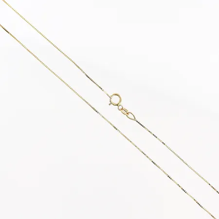 Kedja Venezia, 50cm, bredd 0,5mm, lås något skevt men fungerande, 18K Vikt: 1,6 g