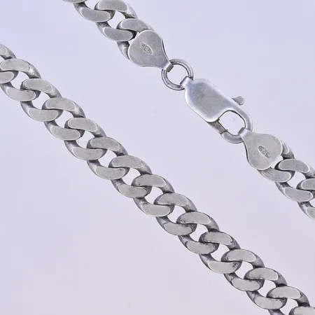 Kedja Pansar, längd 56 cm, bredd 7 mm, silver 925/1000. Vikt: 51,2 g