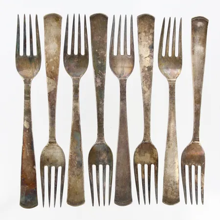 8 Bordsgafflar ca18cm, modell Rosenholm, Silver 830/1000 Vikt: 312,7 g