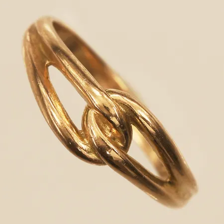 Ring, stl 17¼, bredd 6,9mm, 9K Vikt: 1,8 g