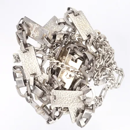 Diverse defekt silver 830-925/1000 Vikt: 121 g