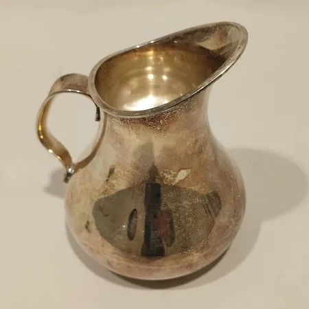 Gräddkanna höjd 10,5cm, Ø8cm, Carl M. Cohr, Danmark, 830/1000 silver Vikt: 146,1 g