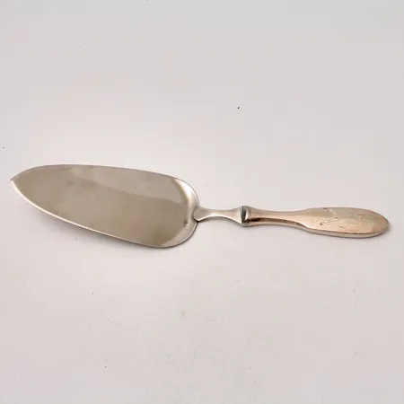 Tårtspade i silver, 22,7cm, modell Brunkulla, 830/1000, tillverkad av Mema, år 1969, bruttovikt 54,85g, ca nettovikt 10g
