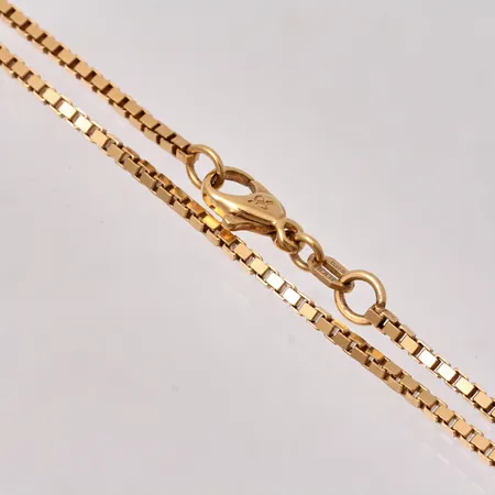 Defekt guld, 8K, vikt 13,8g.